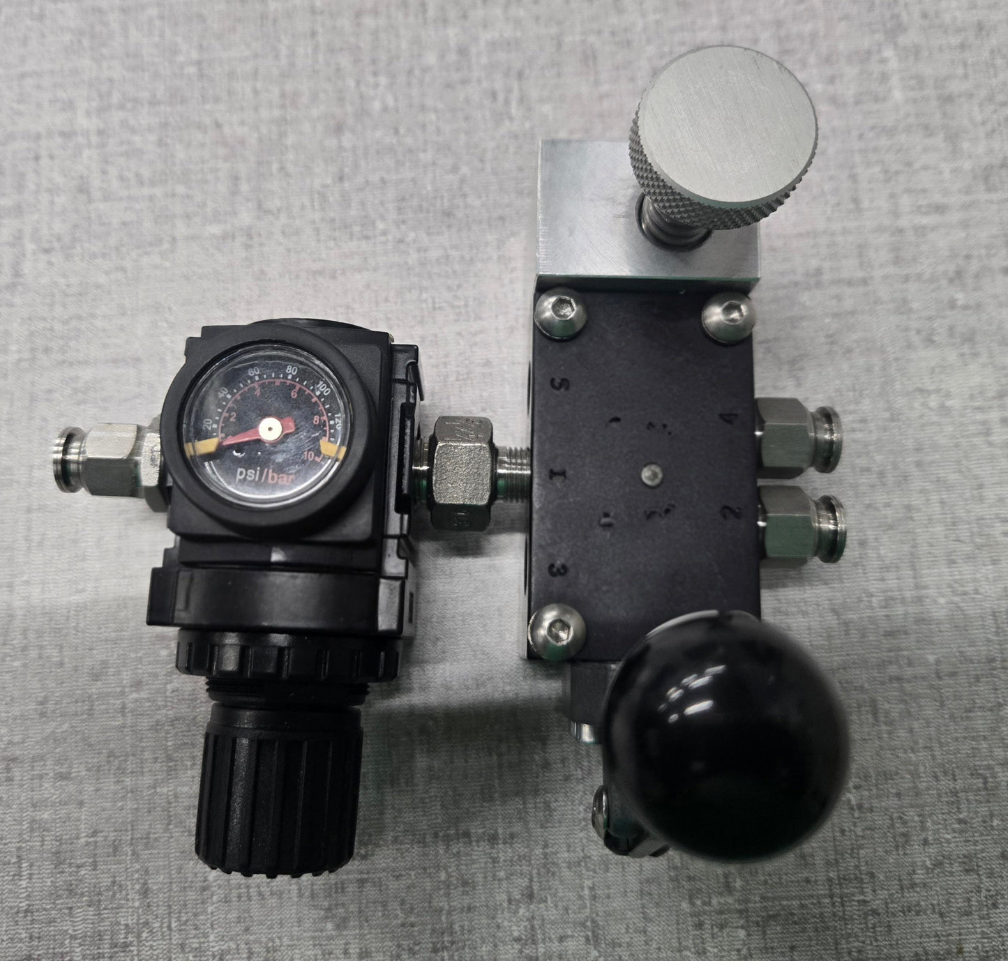Locking Safety Valve - Double-Acting